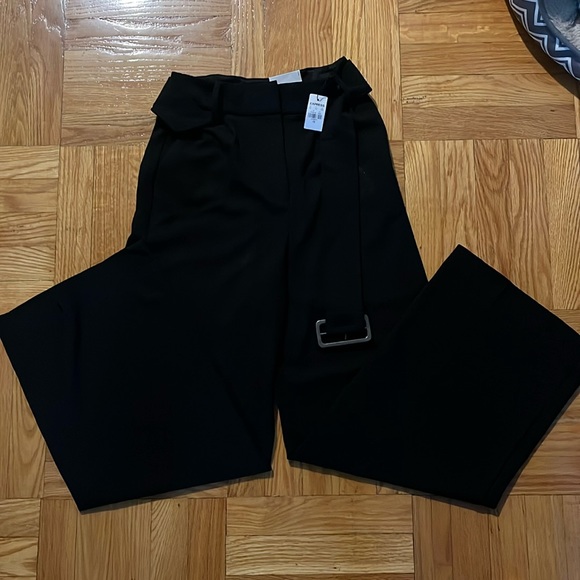 Express pants - Picture 1 of 3